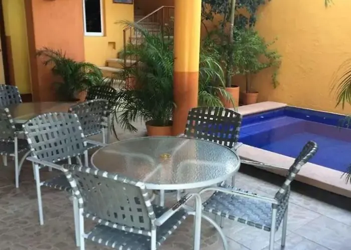 Salinas Hotel