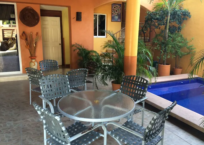 Hotel Salinas 3*