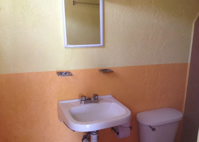 Hotel Salinas 3*
