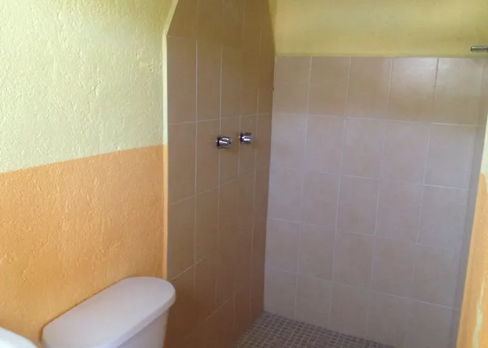 Hotel Salinas