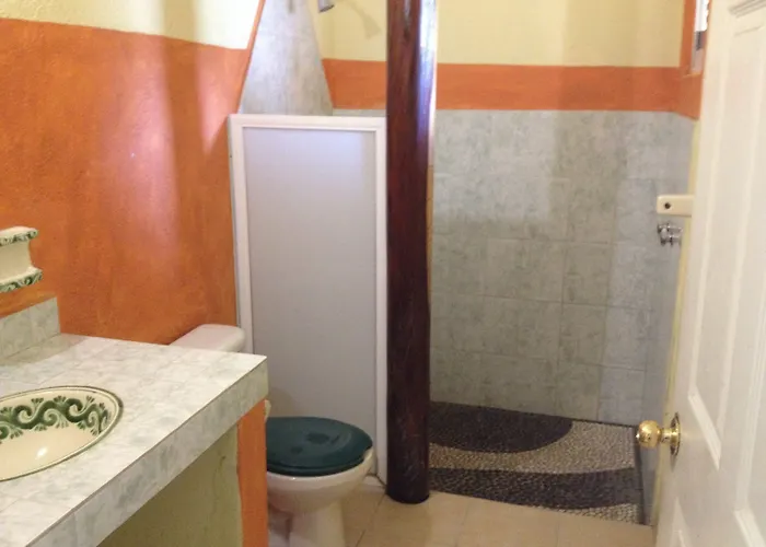 Hotel Salinas 3*