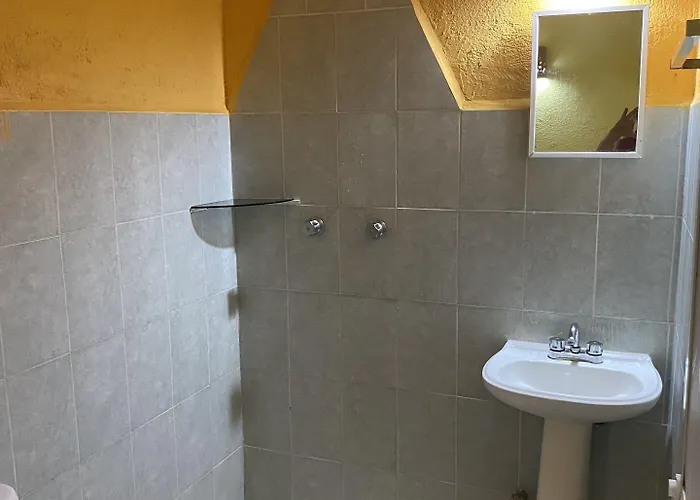 Hotel Salinas 3*
